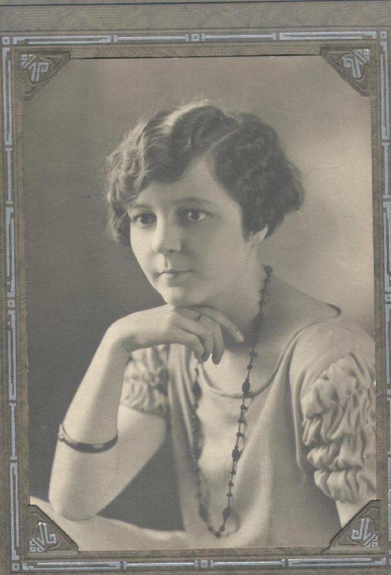 Florence E. Hartwig (I509)